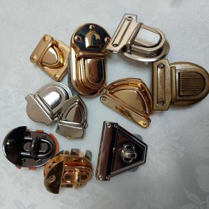 סוגרים לתיקים