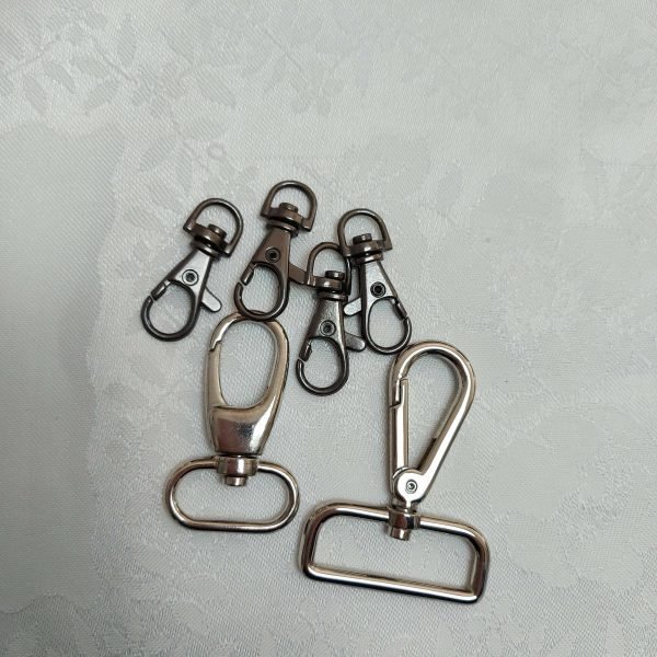 טבעת וסוגר לתיק